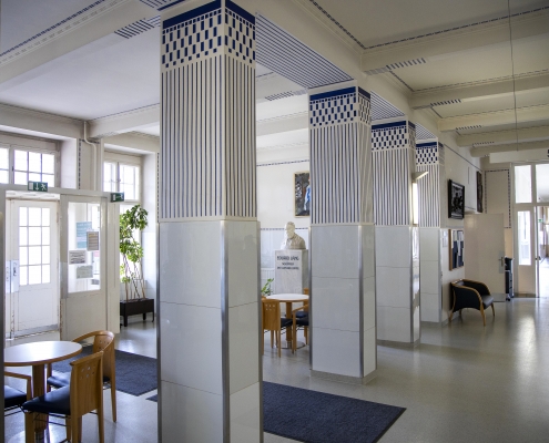 Historische Eingangshalle zur 5. Medizinischen Ambulanz