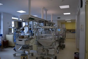 Neugeborenenzimmer